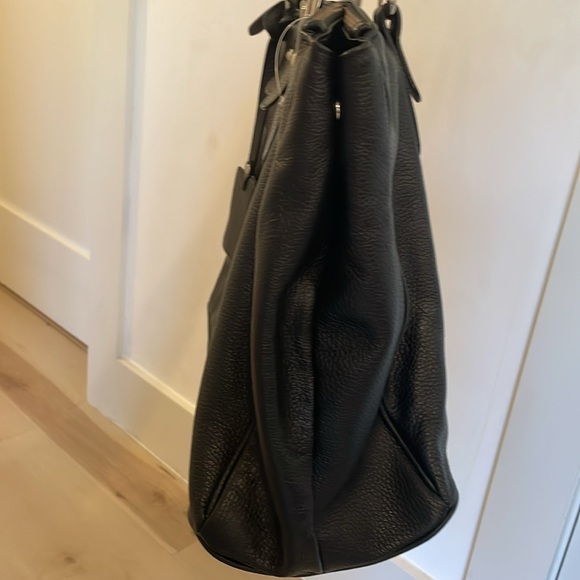 NWOT Claudia Firenze large black genuine leather top handle bag tote - Picture 4 of 16